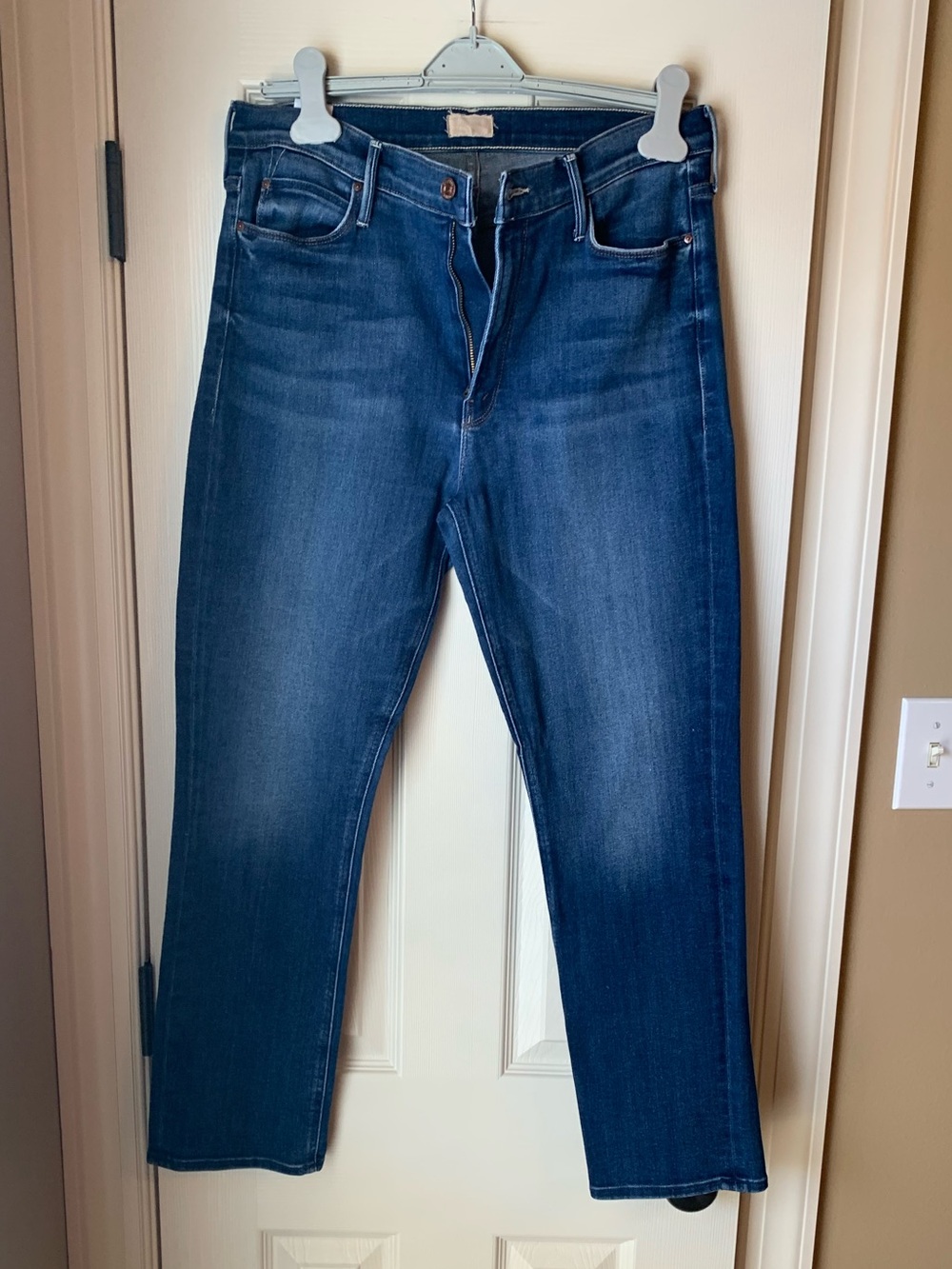 Like New - Mother Jeans - The Mid rise Dazzler Ankle - Sweet and Sassy - Size 32